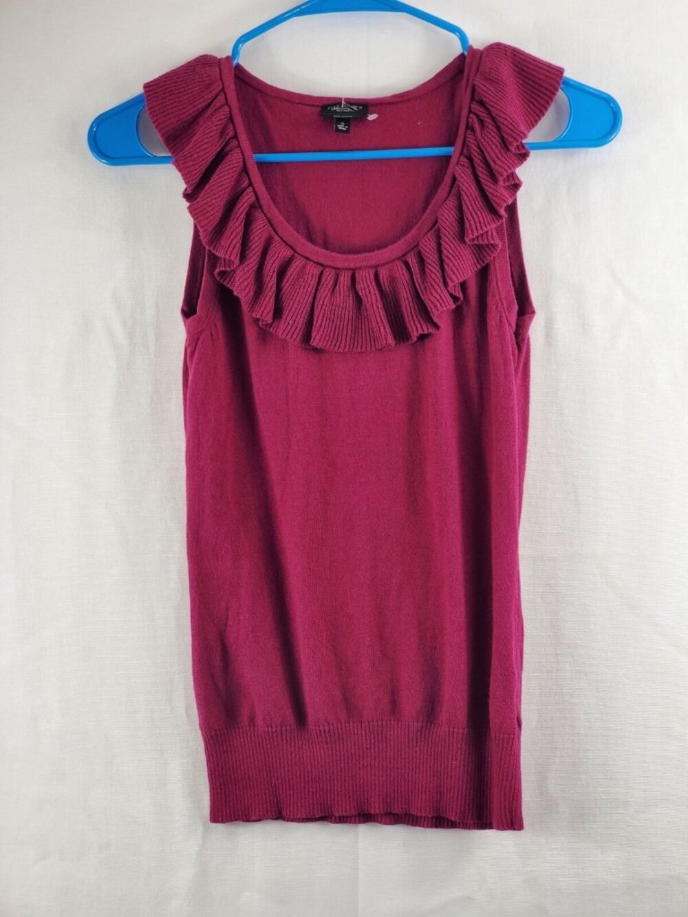 (A1324) Talbots Maroon Sleeveless Sweater Blouse Ruffled Neck-line